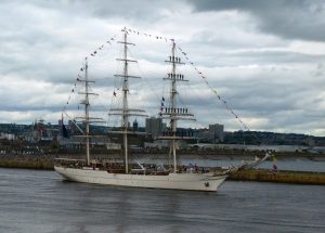 Shabab Oman II leaving Aberdeen - note the sailors on the foremast